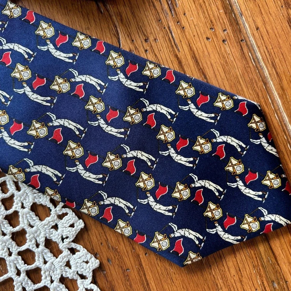 Vintage The Custom Shop Shirtmakers Silk Tie Navy Blue‎ Golf Novelty Print USA